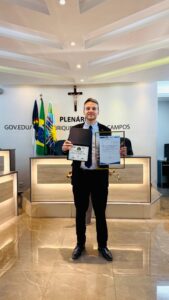 Juiz da Comarca, Dr. Gabriel Ferreira, recebe Título de Cidadão de Águas Belas